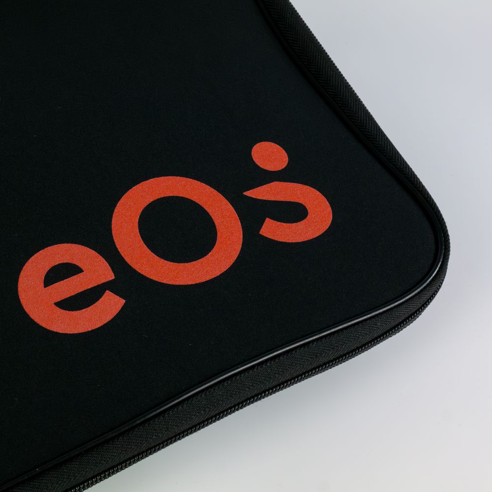 EOS laptop cover